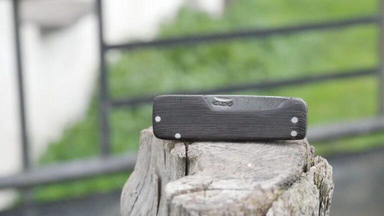 Variante en bois d'ébène